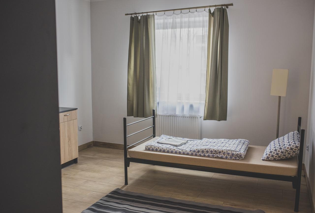 Hostel Leskowiec Andrychów Extérieur photo